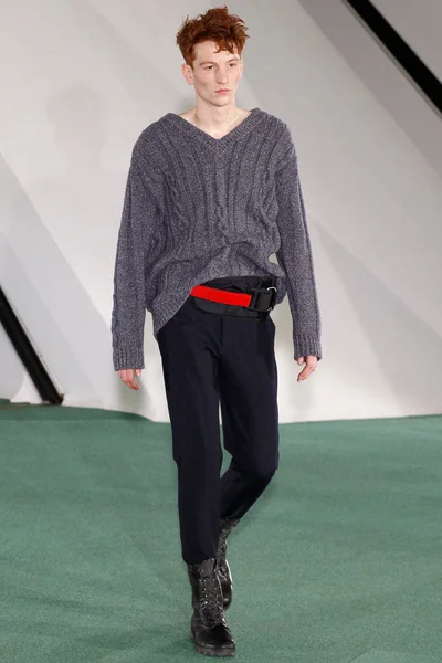 Look 23